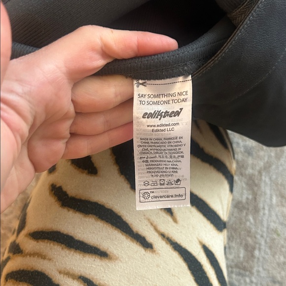 NWOT Edikted corset top S - Picture 8 of 8